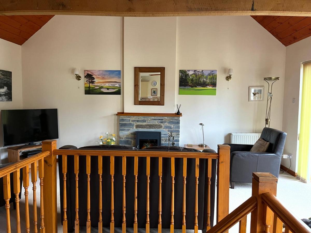 The Nineteenth, Oakridge St Mellion, Free Golf/Spa Exterior foto